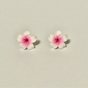 Plumeria NWOT Hawaiian Flower Stud Pierced Earrings (Pink & White) PW-PNT